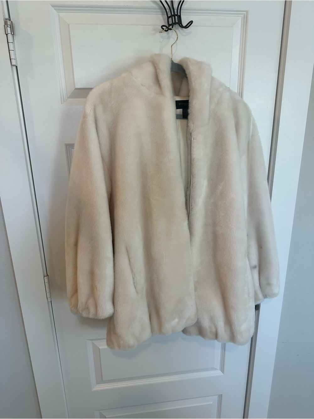 Donna Karan Cream Teddy Jacket - Plush Open-Front Coat
